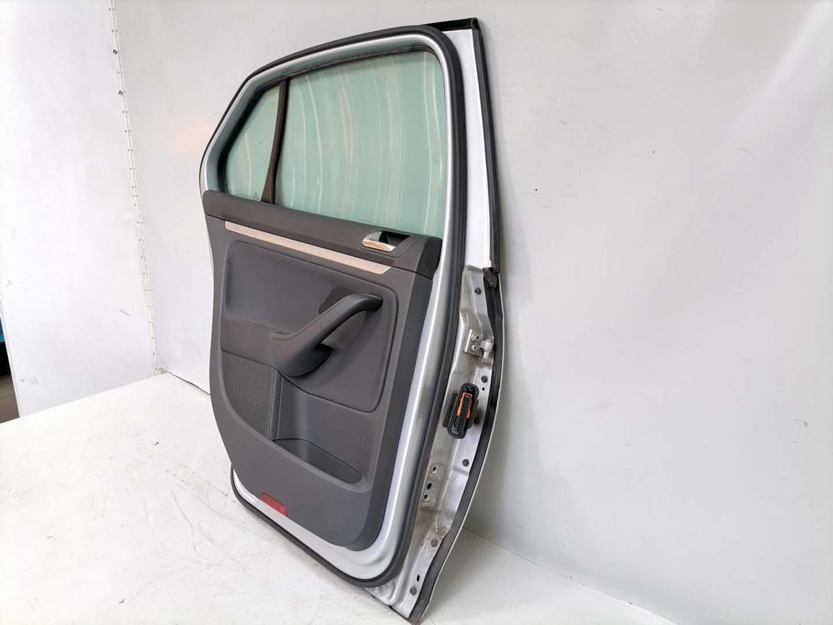VW Jetta 1K2 original T&uuml;r hinten links LA7W Reflexsilber Bj.2007
